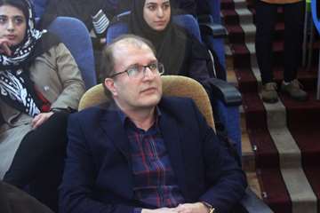 سه قدم مانده به یلدا